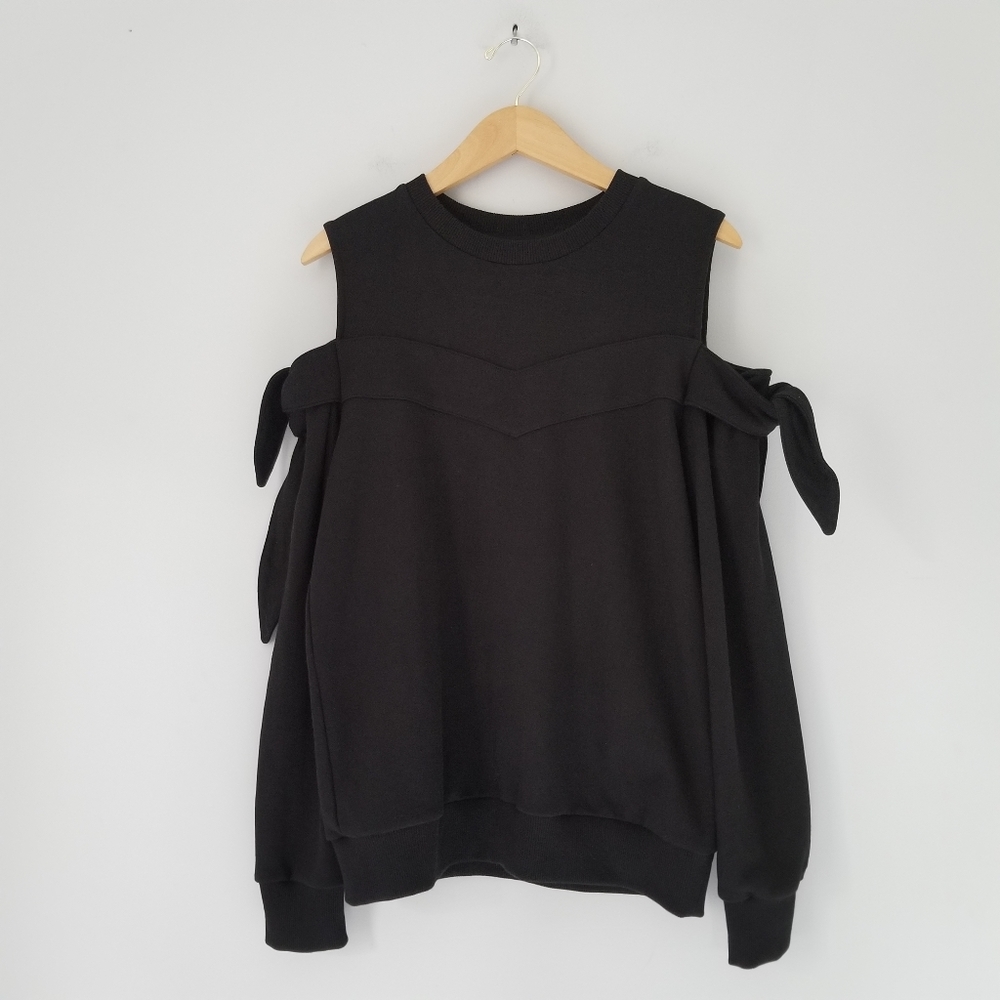 Steve J & Yoni P Cold Shoulder Sweatshirt Black Womens Sz Medium